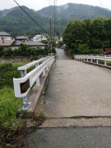 宝泉寺へ向かう途中の道(1)