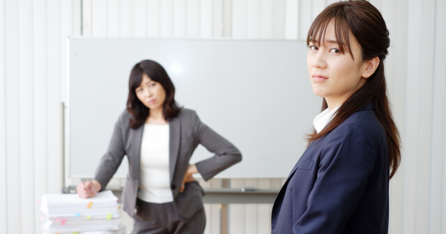 機嫌が悪い人は疲れる 離れるのが無理なら気にしない 職場の不機嫌な人の対処法 機嫌が悪い人は疲れる 離れるのが無理なら気にしない 職場の不機嫌な人の対処法